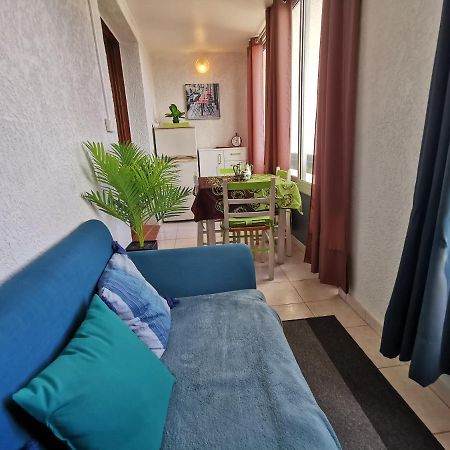 Marina Soleil Bleu: Lakeside Apartment with Comfort and Convenience Le Barcares Exterior photo